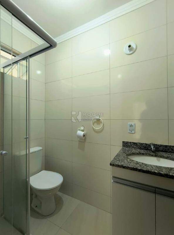 Apartamento para aluguel no bairro Vila Teixeira Marques: Wc social