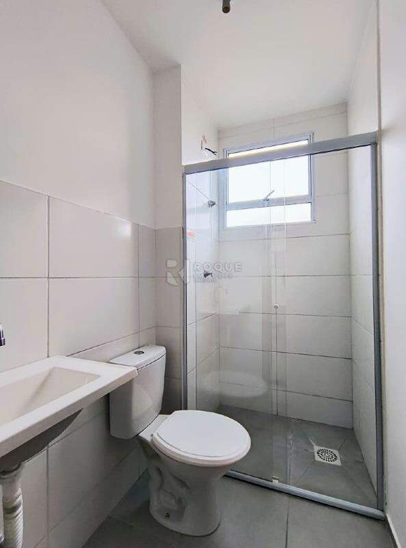 Apartamento para aluguel no bairro Fazenda Duas Barras: Wc social