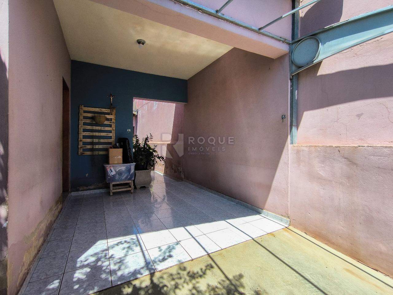 Casa Residencial à venda no bairro Jardim Gustavo Peccinini: GARAGEM