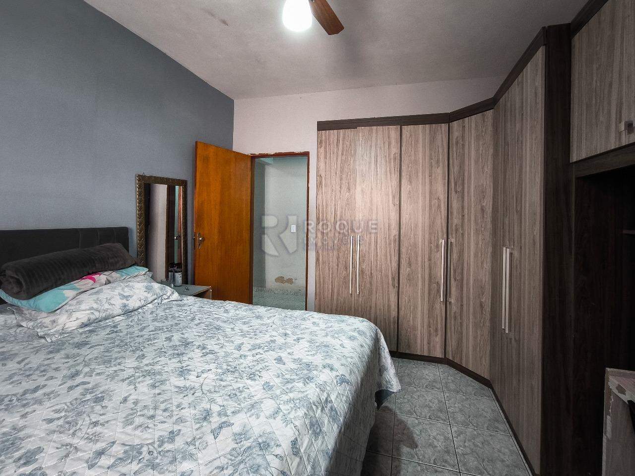 Casa Residencial à venda no bairro Jardim Gustavo Peccinini: DORMITÓRIO 1