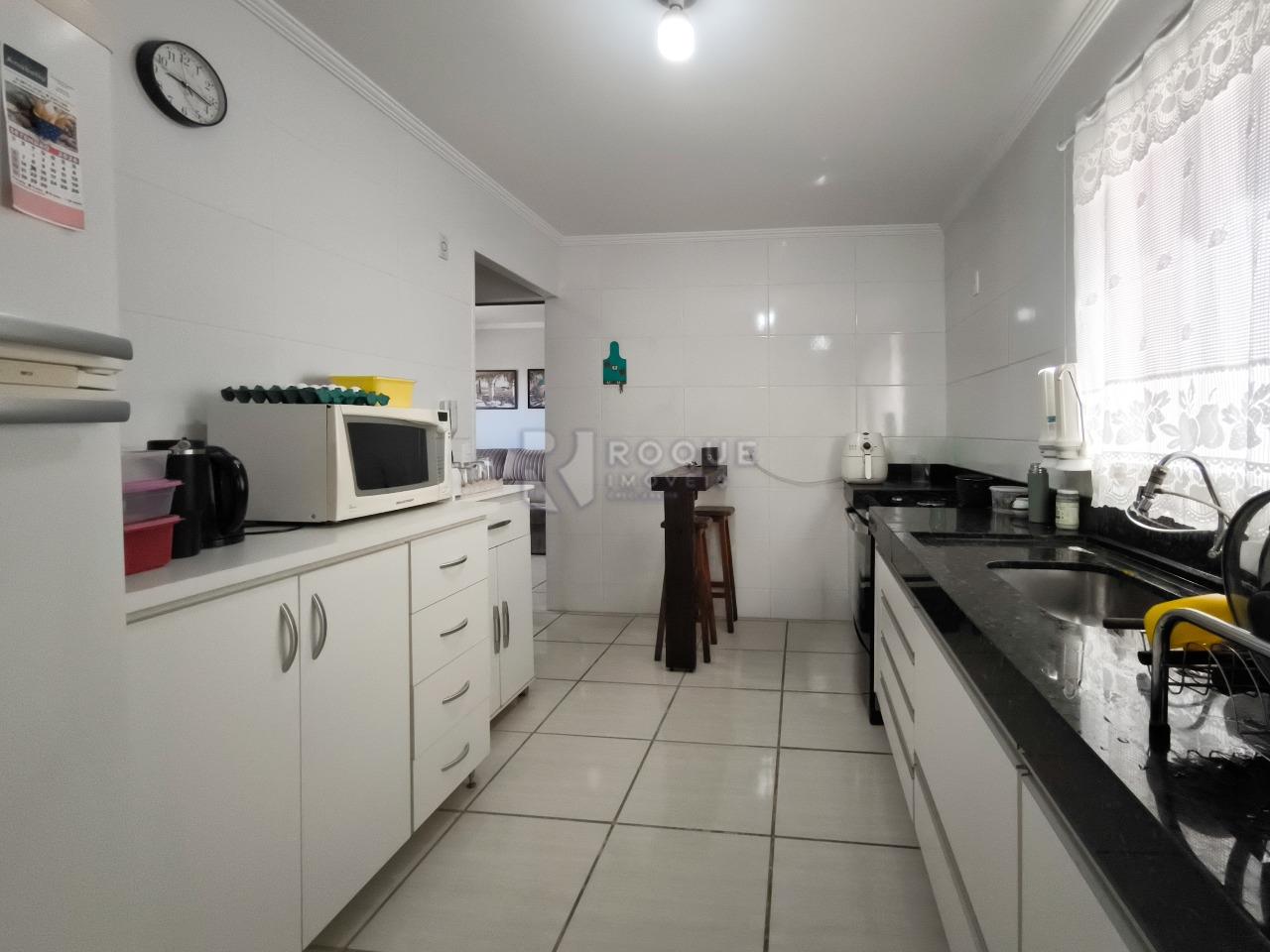 Apartamento à venda no bairro Jardim São Roque: COZINHA