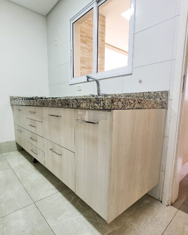 Casa em condomínio à venda no bairro Jardim Montezuma: Cozinha