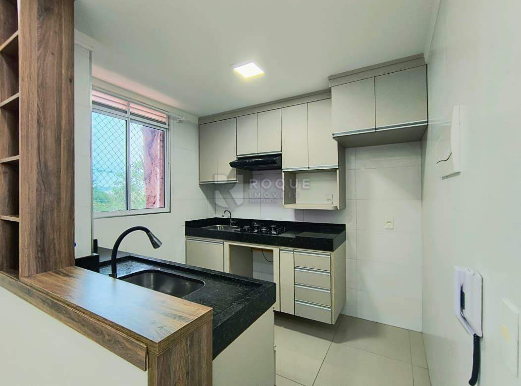 Apartamento para aluguel no bairro Jardim Colina Verde: Cozinha 