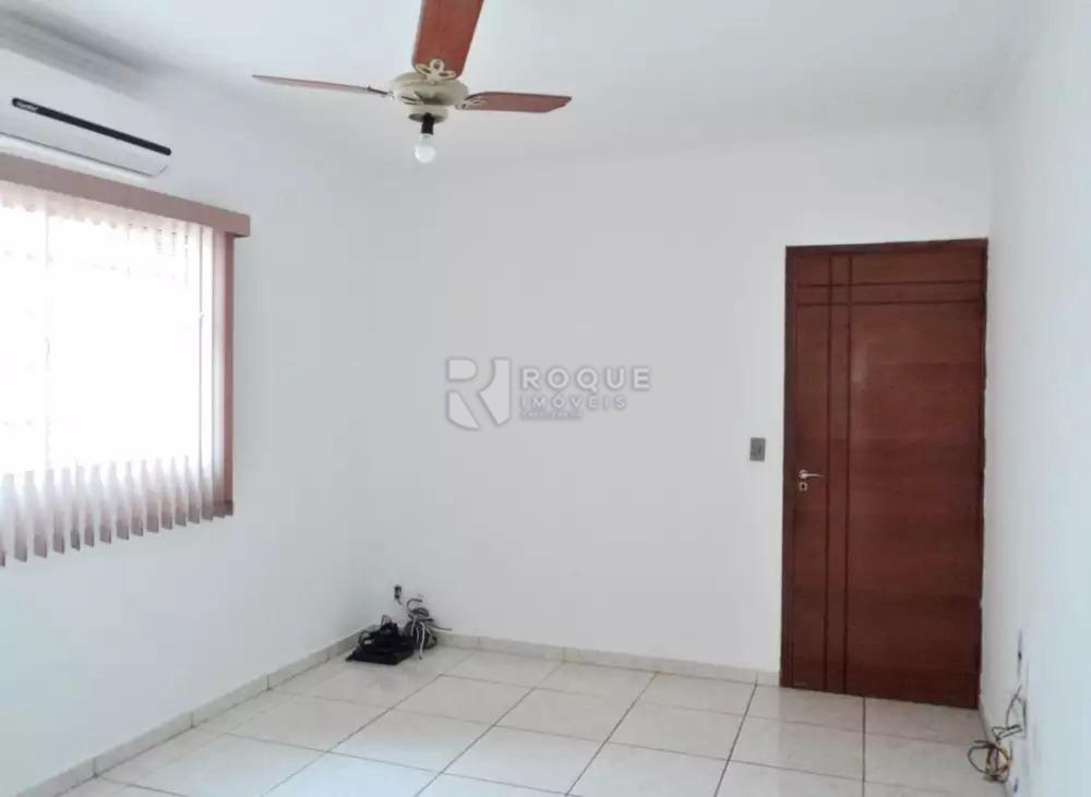 Casa Residencial à venda no bairro Jardim Santa Adélia: 