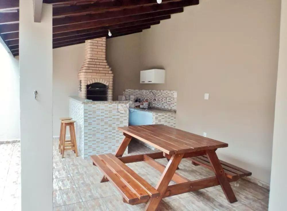 Casa Residencial à venda no bairro Jardim Santa Adélia: 