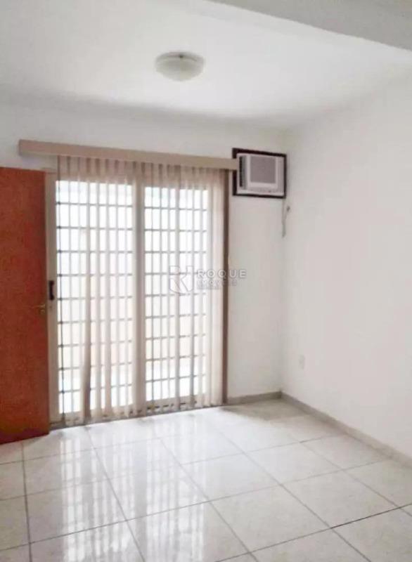 Casa Residencial à venda no bairro Jardim Santa Adélia: 