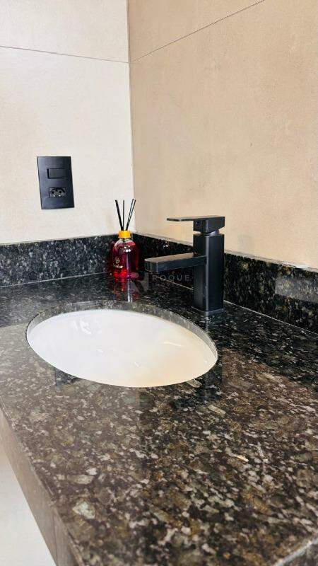 Casa em condomínio à venda no bairro Residenciais Fazenda Itapema: