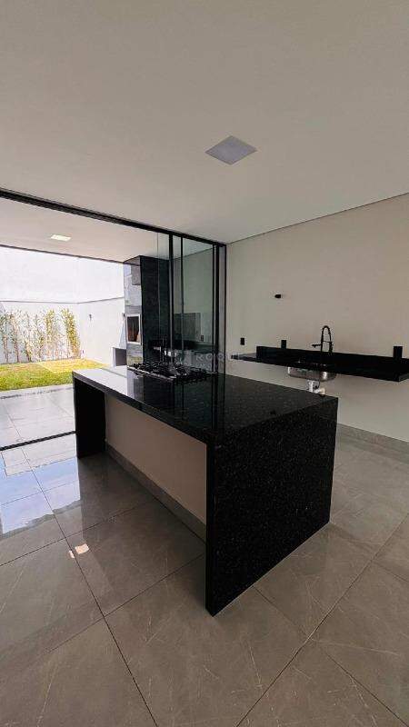 Casa em condomínio à venda no bairro Residenciais Fazenda Itapema: 