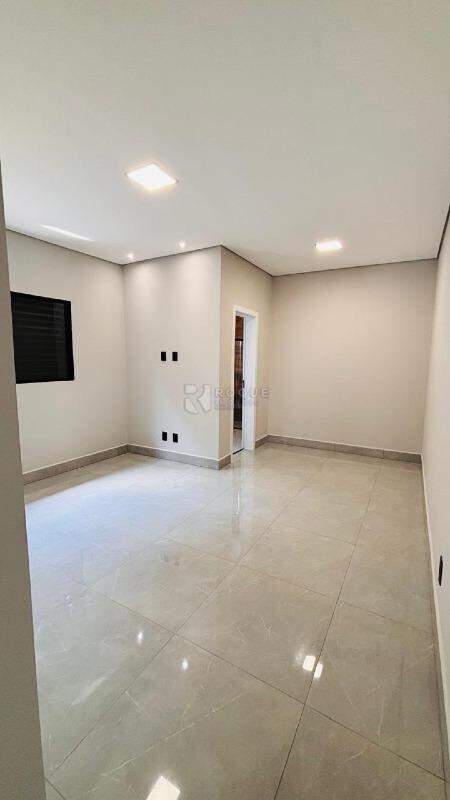 Casa em condomínio à venda no bairro Residenciais Fazenda Itapema: