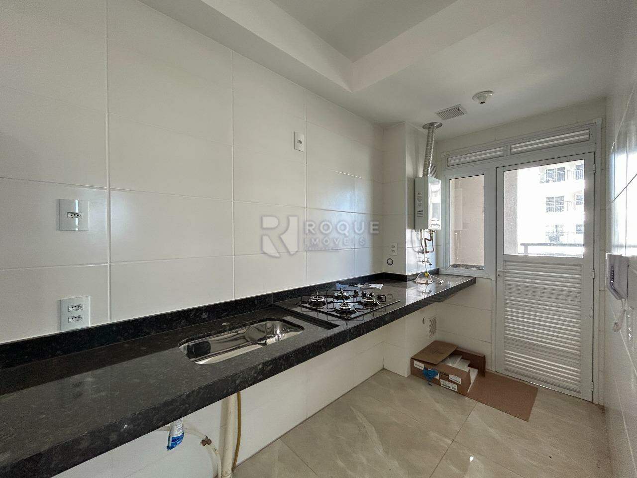 Apartamento para aluguel no bairro Chácara Boa Vista da Graminha: Cozinha