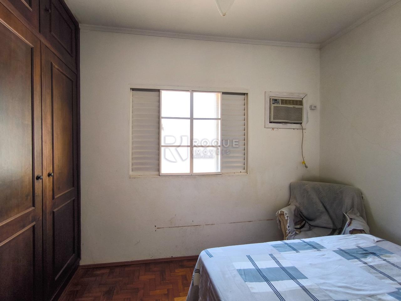 Casa Residencial à venda no bairro Vila Esteves: DORMITÓRIO 2