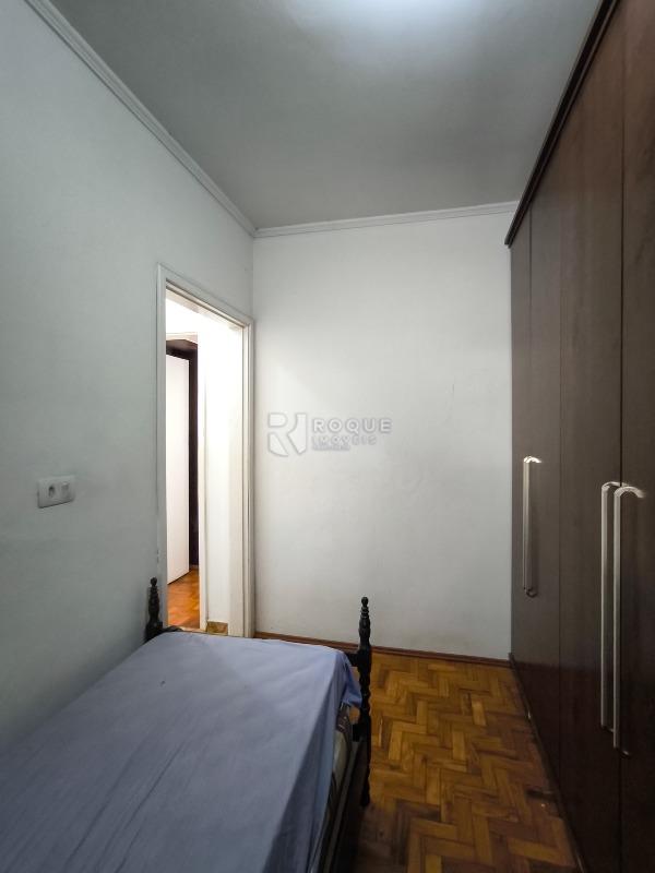 Casa Residencial à venda no bairro Vila Esteves: DORMITÓRIO 1