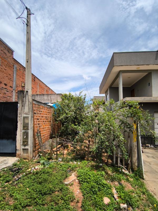Terreno à venda no bairro Jardim dos Jequitibás: FRENTE