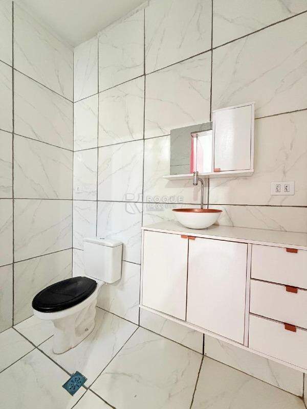 Casa Residencial para aluguel no bairro Parque Residencial Abílio Pedro: Wc social
