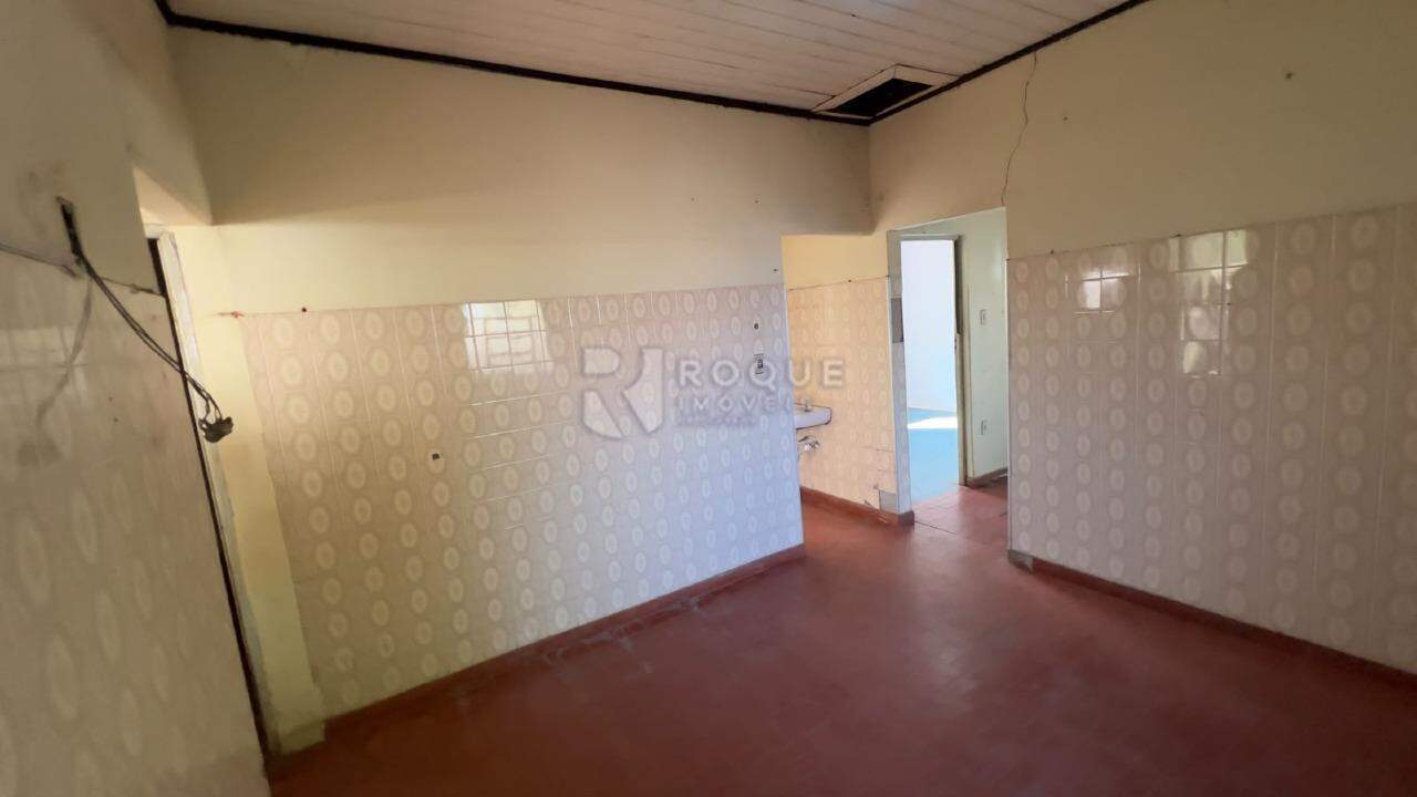 Casa Residencial à venda no bairro Vila Castelar: Cozinha