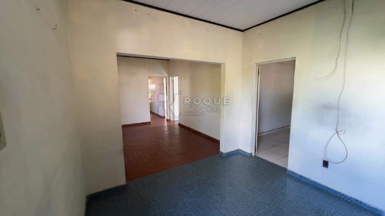Casa Residencial à venda no bairro Vila Castelar: Sala 01