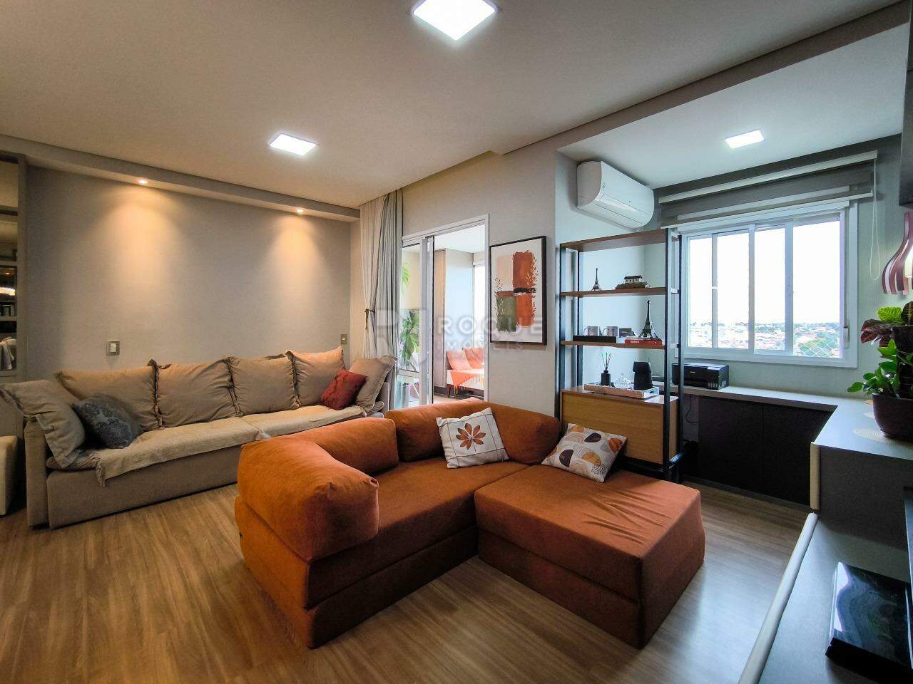 Apartamento à venda no bairro Vila Santa Rosália: SALA DE TV