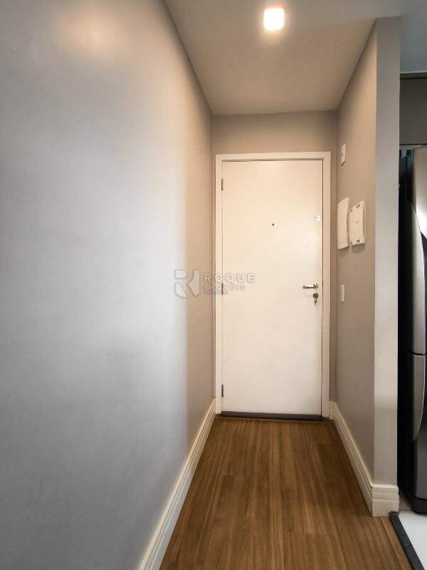 Apartamento à venda no bairro Vila Santa Rosália: HALL DE ENTRADA