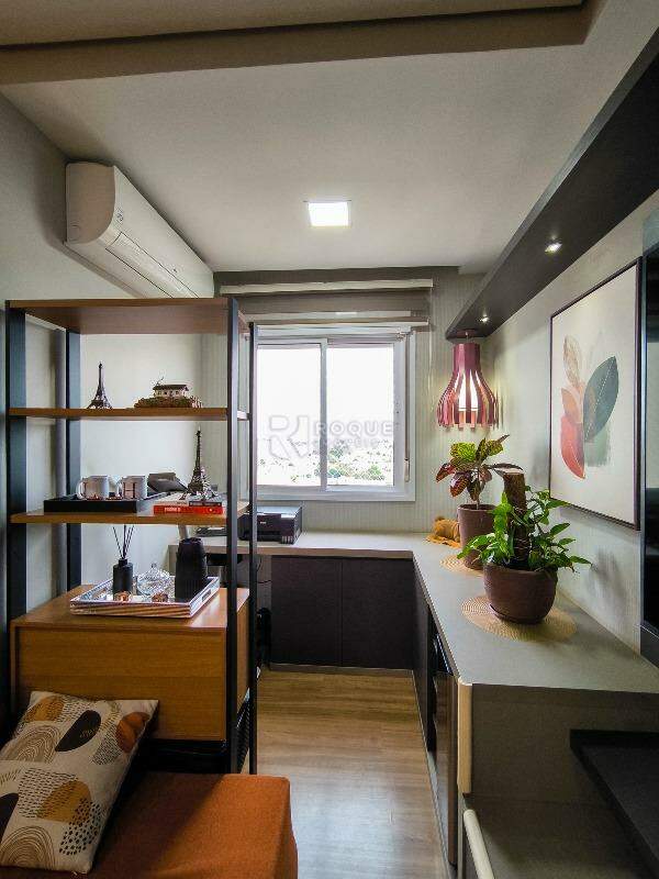 Apartamento à venda no bairro Vila Santa Rosália: ESCRITÓRIO