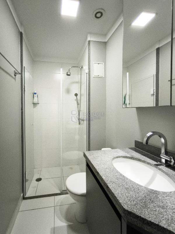 Apartamento à venda no bairro Vila Santa Rosália: BANHEIRO SOCIAL