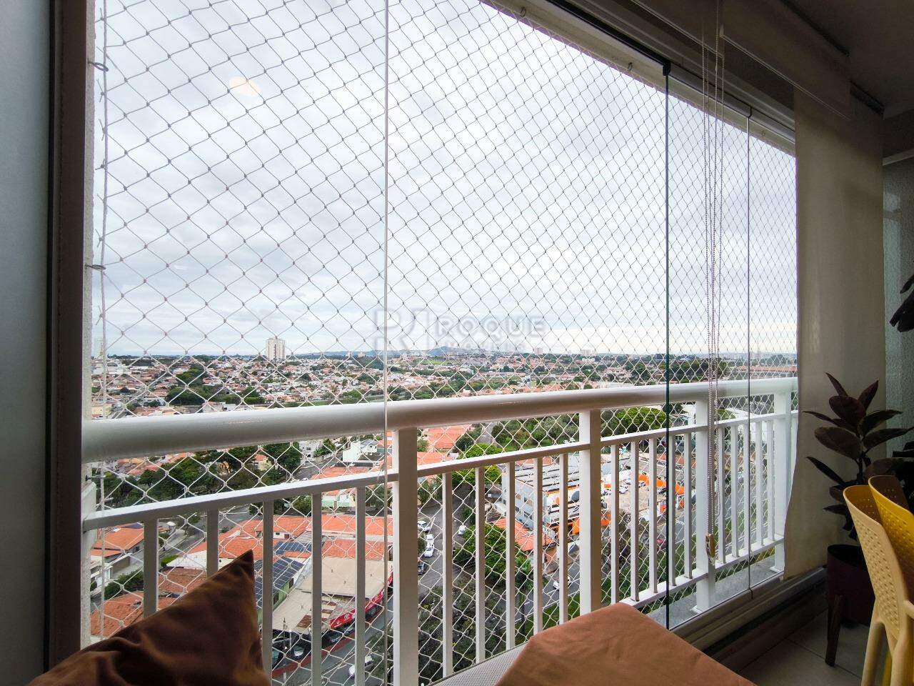 Apartamento à venda no bairro Vila Santa Rosália: VISTA PARCIAL