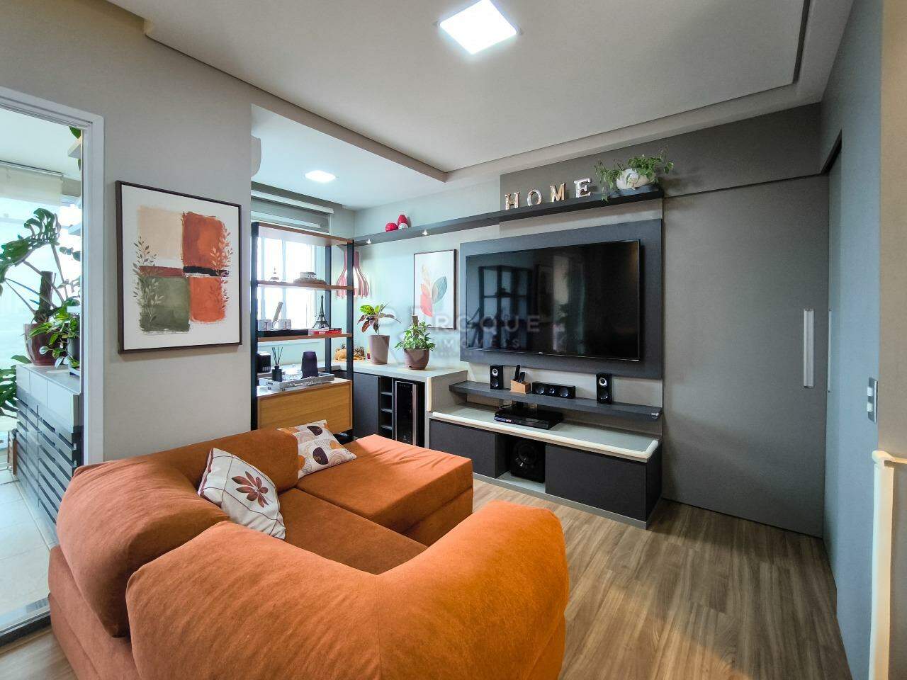 Apartamento à venda no bairro Vila Santa Rosália: SALA DE TV