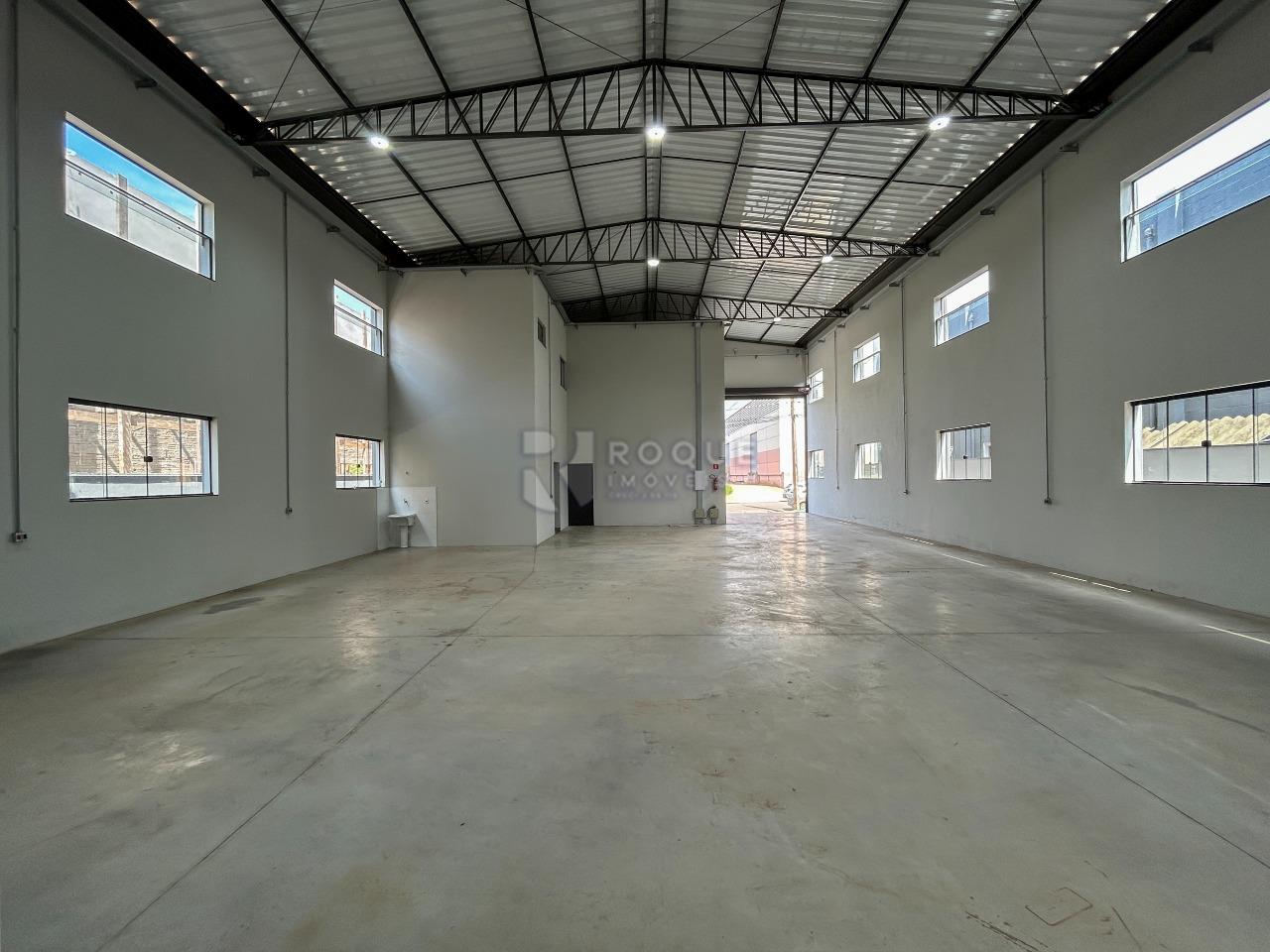 Barracão/Galpão para aluguel no bairro Centro Industrial de Limeira CIL: Galpão