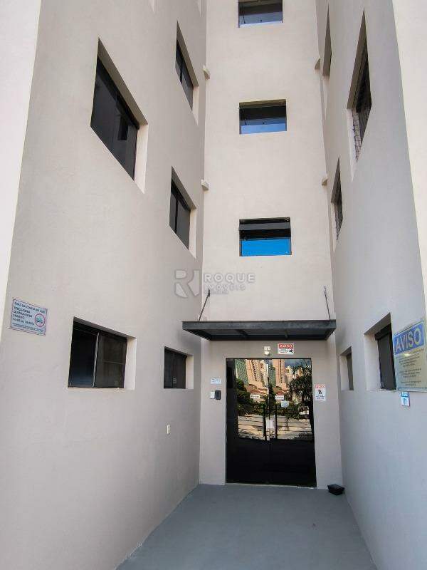 Apartamento à venda no bairro Boa Vista: ENTRADA