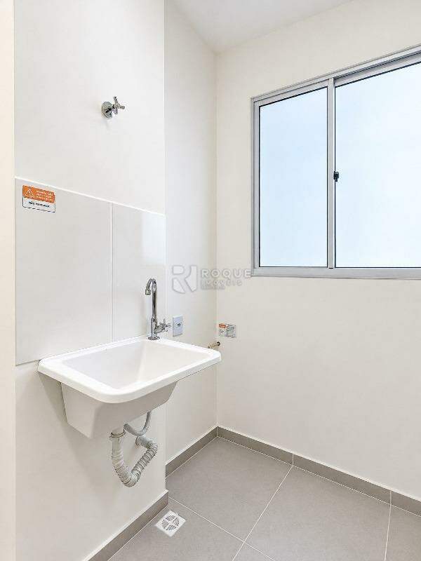 Apartamento para aluguel no bairro Jardim Manacá: Área de Serviço