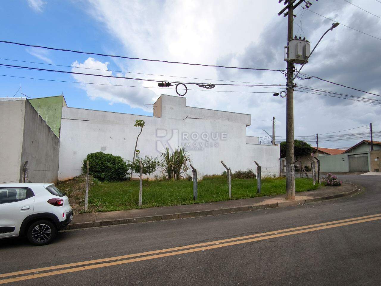 Terreno à venda no bairro Residencial Fenix: 