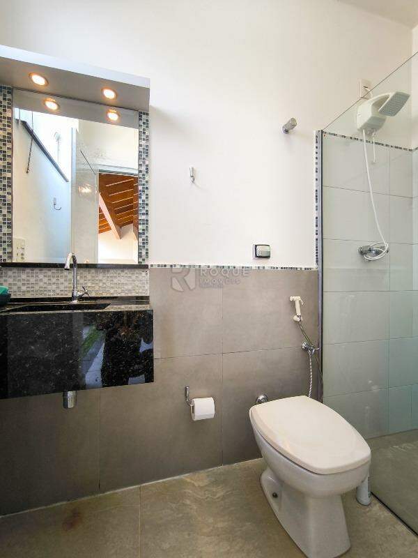 Casa em condomínio à venda no bairro Residencial Casalbuono: WC ÁREA GOURMET