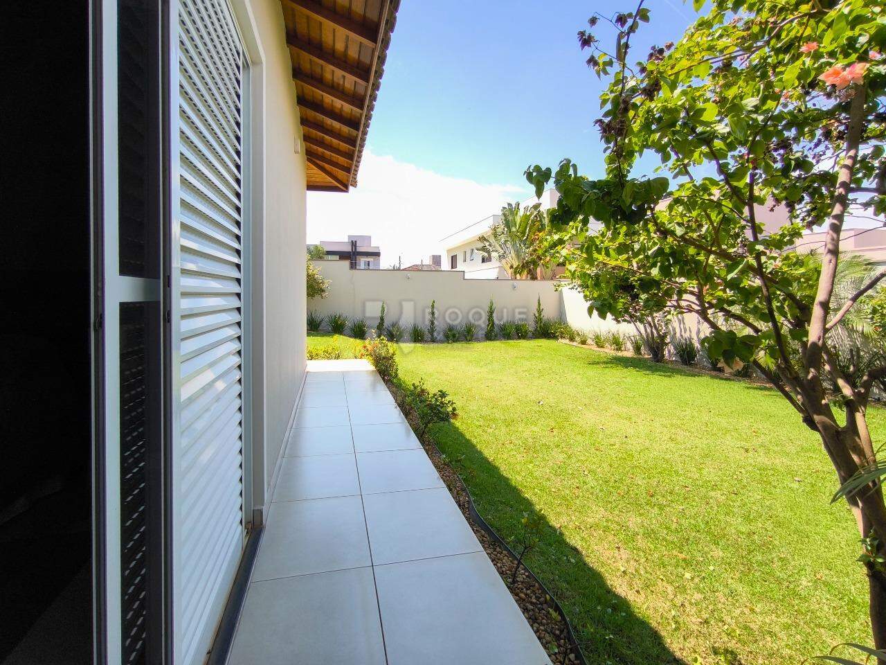 Casa em condomínio à venda no bairro Residencial Casalbuono: SACADA SUÍTE 2