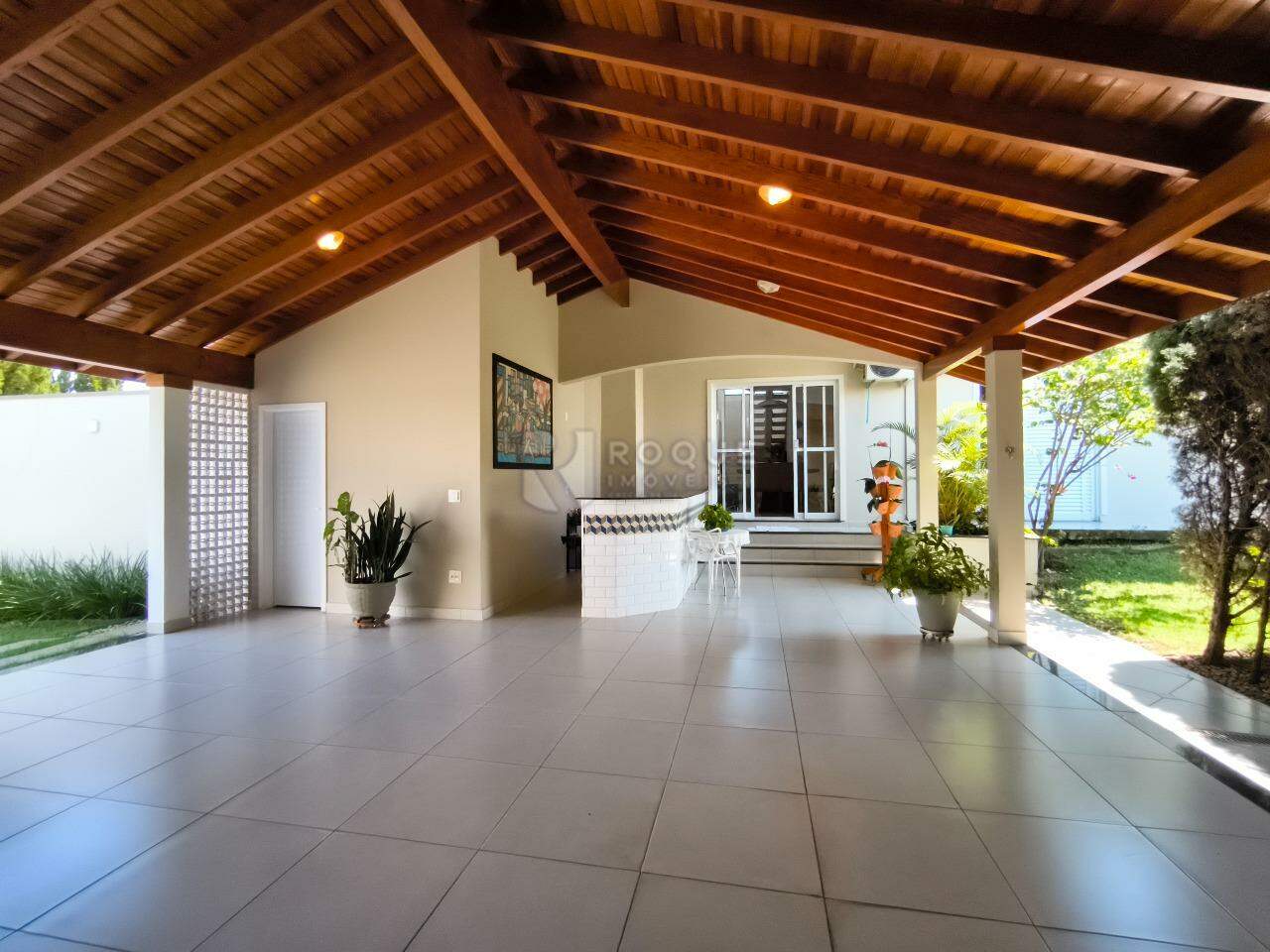 Casa em condomínio à venda no bairro Residencial Casalbuono: GARAGEM
