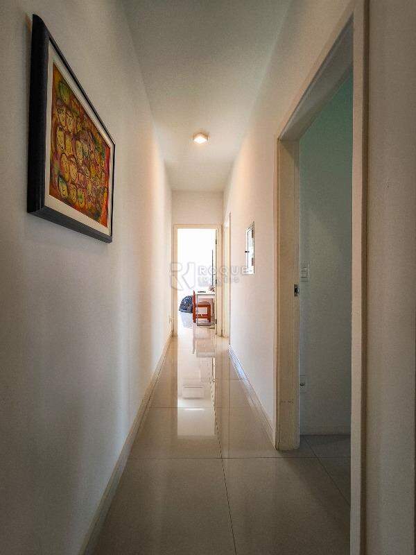 Casa em condomínio à venda no bairro Residencial Casalbuono: CORREDOR INTERNO