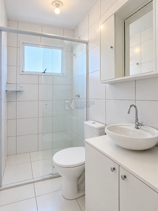 Apartamento para aluguel no bairro Residencial Rubi: Wc