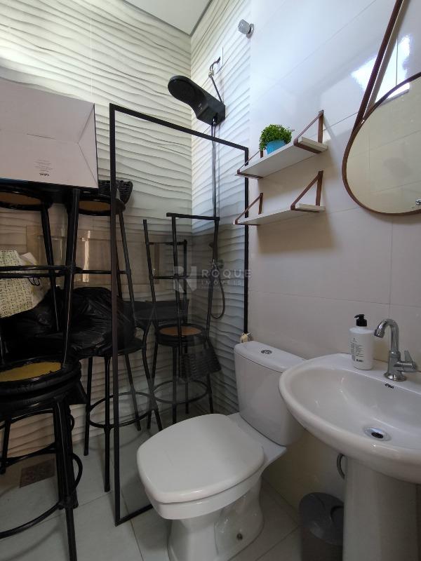Casa Residencial à venda no bairro Jardim Campo Verde I: BANHEIRO ÁREA GOURMET