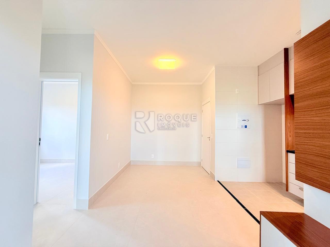 Apartamento para aluguel no bairro Jardim Santa Adélia: Sala