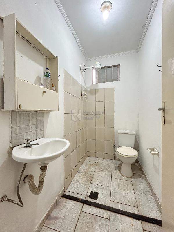 Casa Residencial para aluguel no bairro Jardim Piratininga: WC social 