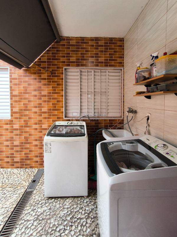 Casa Residencial à venda no bairro Jardim Nova Conquista: LAVANDERIA