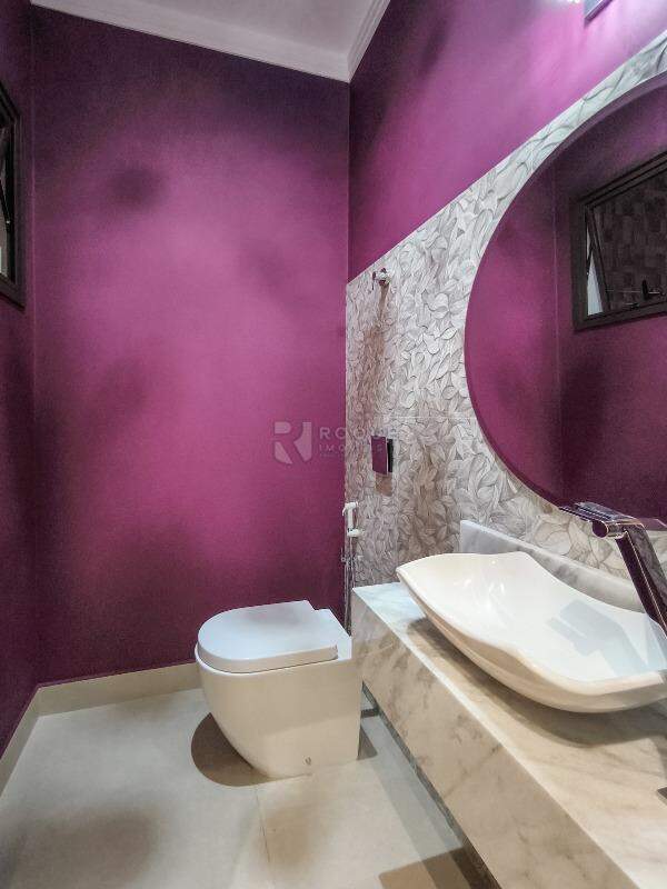 Casa em condomínio à venda no bairro Terras de São Bento I: LAVABO