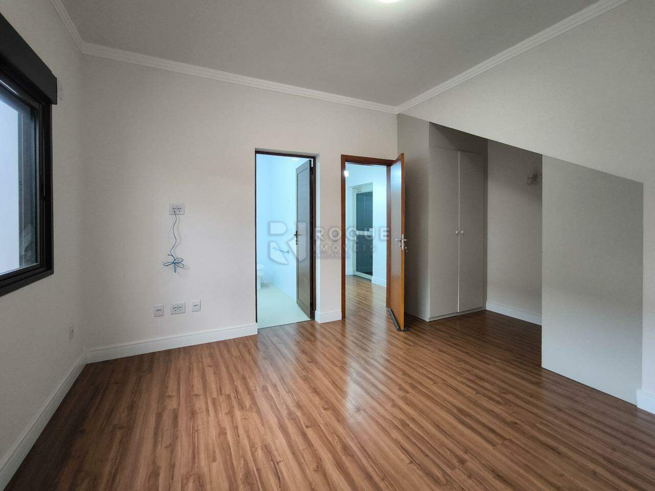 Casa em condomínio à venda no bairro Terras de São Bento I: SUÍTE 2