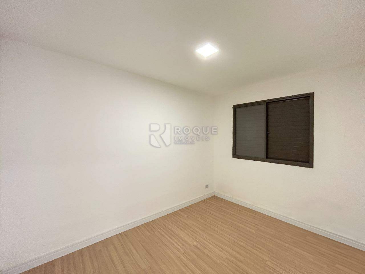 Apartamento para aluguel no bairro Jardim Ipiranga: Dormitório 2