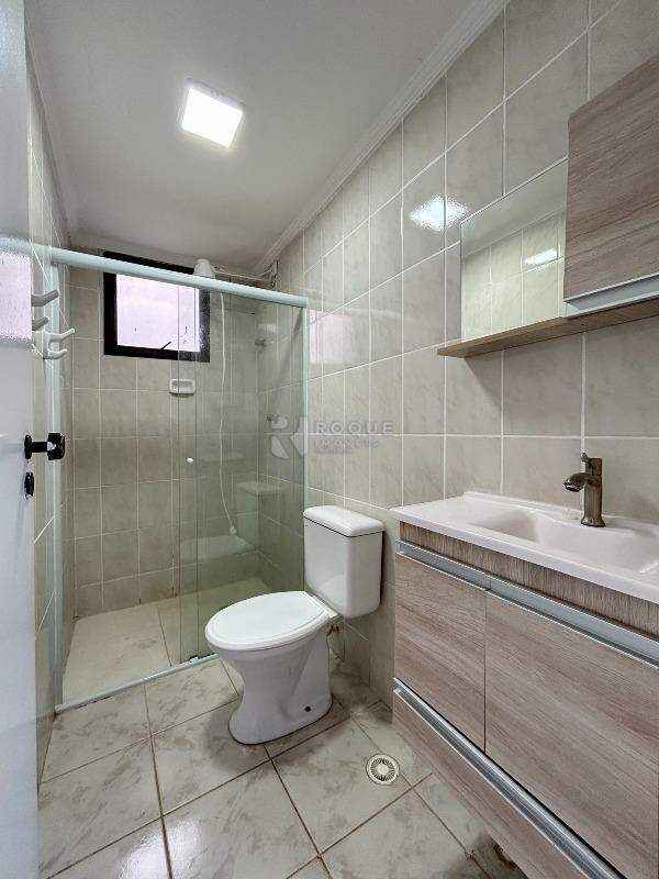 Apartamento para aluguel no bairro Jardim Ipiranga: WC social 