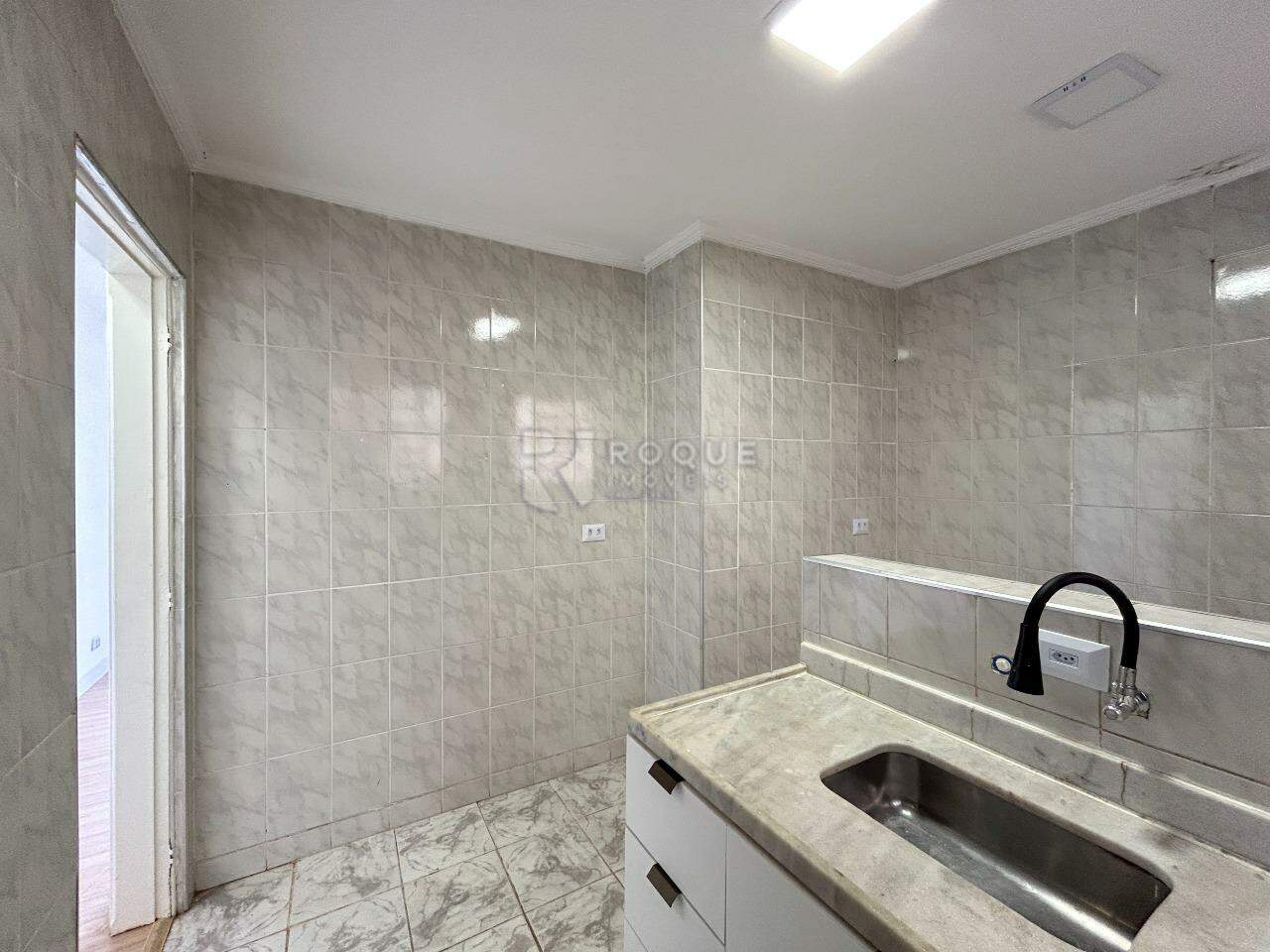 Apartamento para aluguel no bairro Jardim Ipiranga: Cozinha