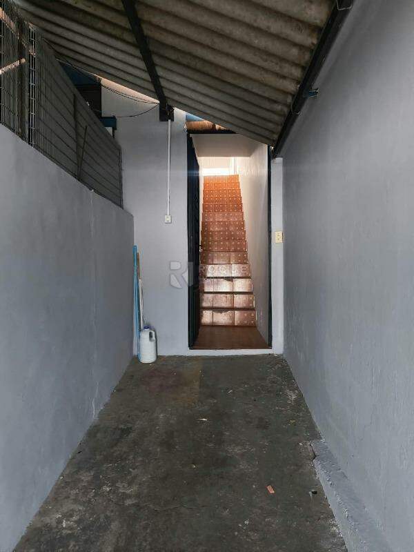 Casa Residencial para aluguel no bairro Jardim Ouro Verde: Hall de entrada