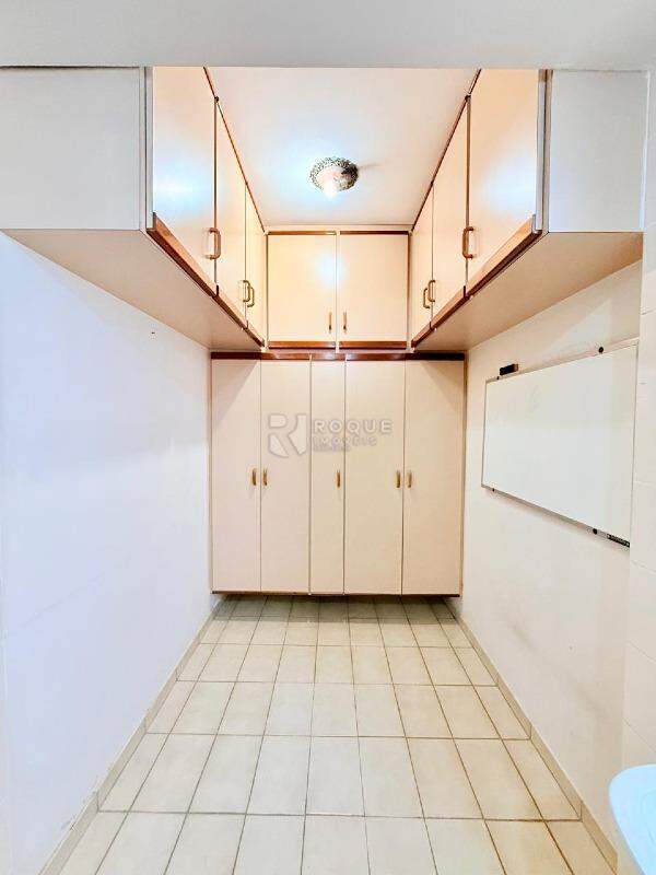 Apartamento para aluguel no bairro Centro: Lavanderia