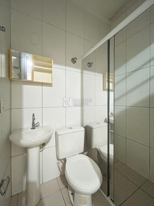 Kitnet para aluguel no bairro Jardim Residencial Village: WC suíte 