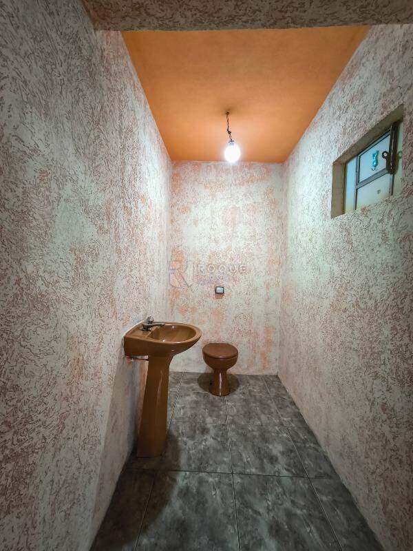 Casa Residencial para aluguel no bairro Vila Paulista: BANHEIRO SALÃO COMERCIAL