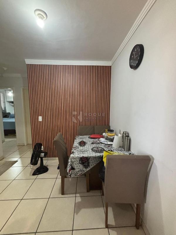 Apartamento à venda no bairro Vila Camargo: 