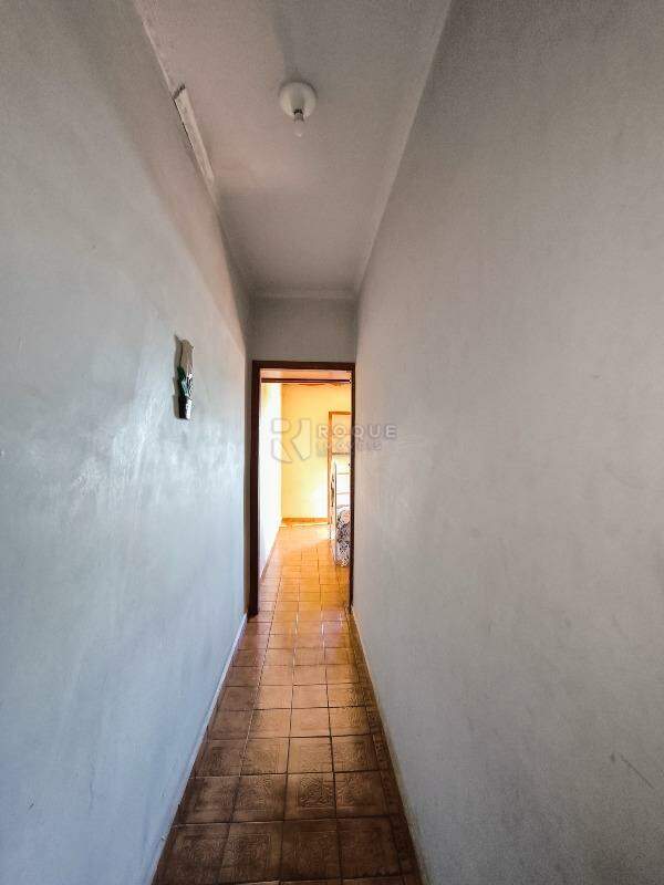 Casa Residencial à venda no bairro Parque Residencial Stahlberg: CORREDOR INTERNO